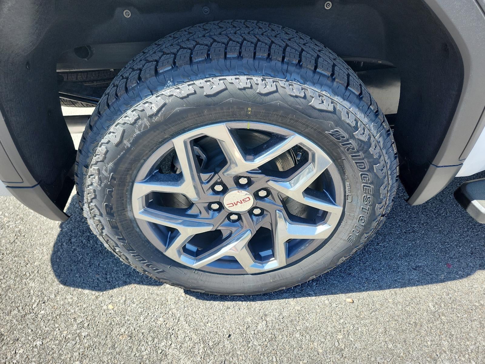 2026 GMC Sierra 1500 Crew Cab Short Box 4-Wheel Drive SLT