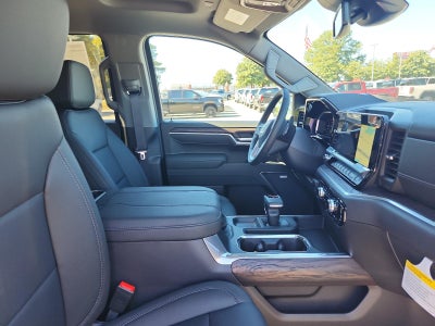 2026 GMC Sierra 1500 Crew Cab Short Box 4-Wheel Drive SLT