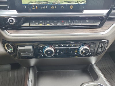 2026 GMC Sierra 1500 Crew Cab Short Box 4-Wheel Drive SLT