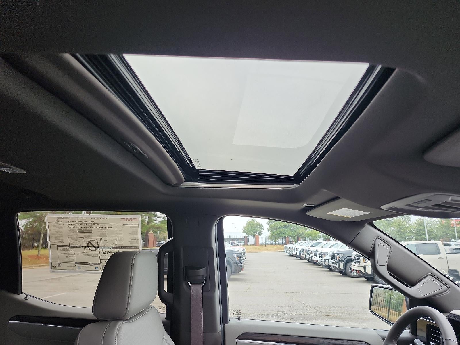 2026 GMC Sierra 1500 Crew Cab Short Box 4-Wheel Drive SLT