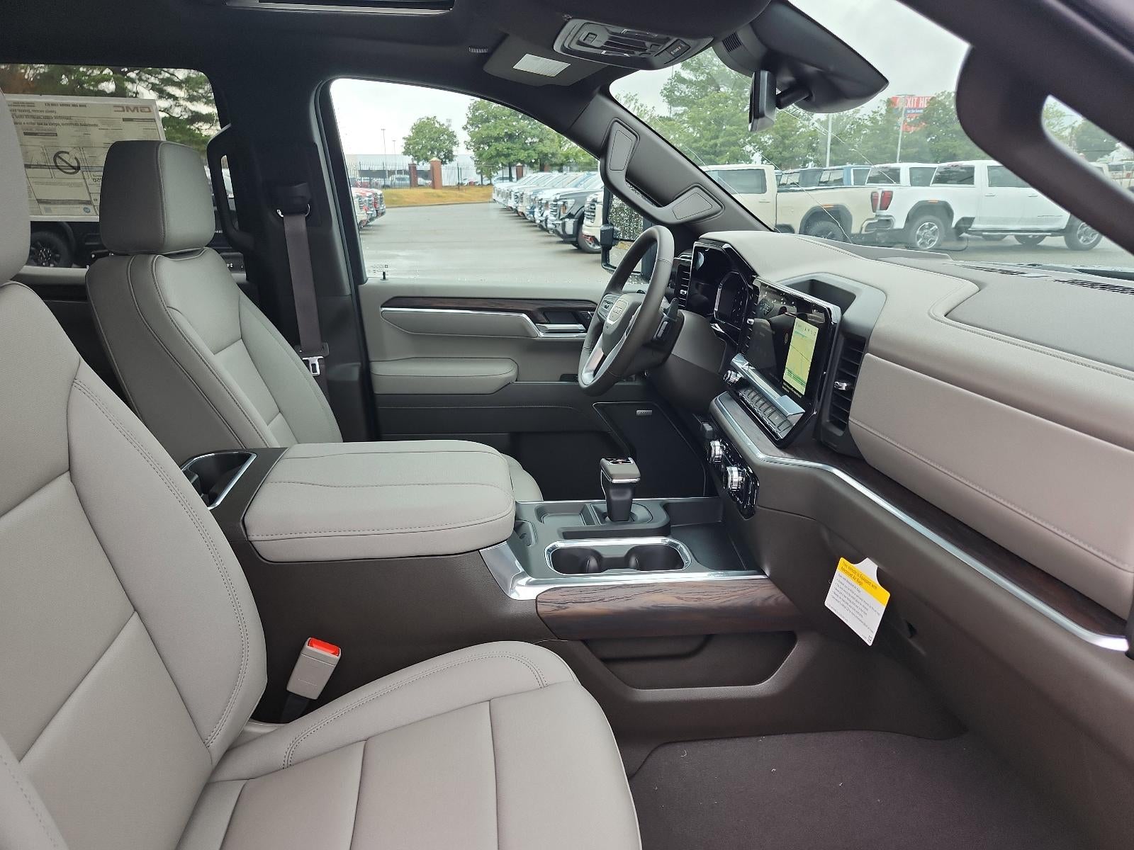 2026 GMC Sierra 1500 Crew Cab Short Box 4-Wheel Drive SLT