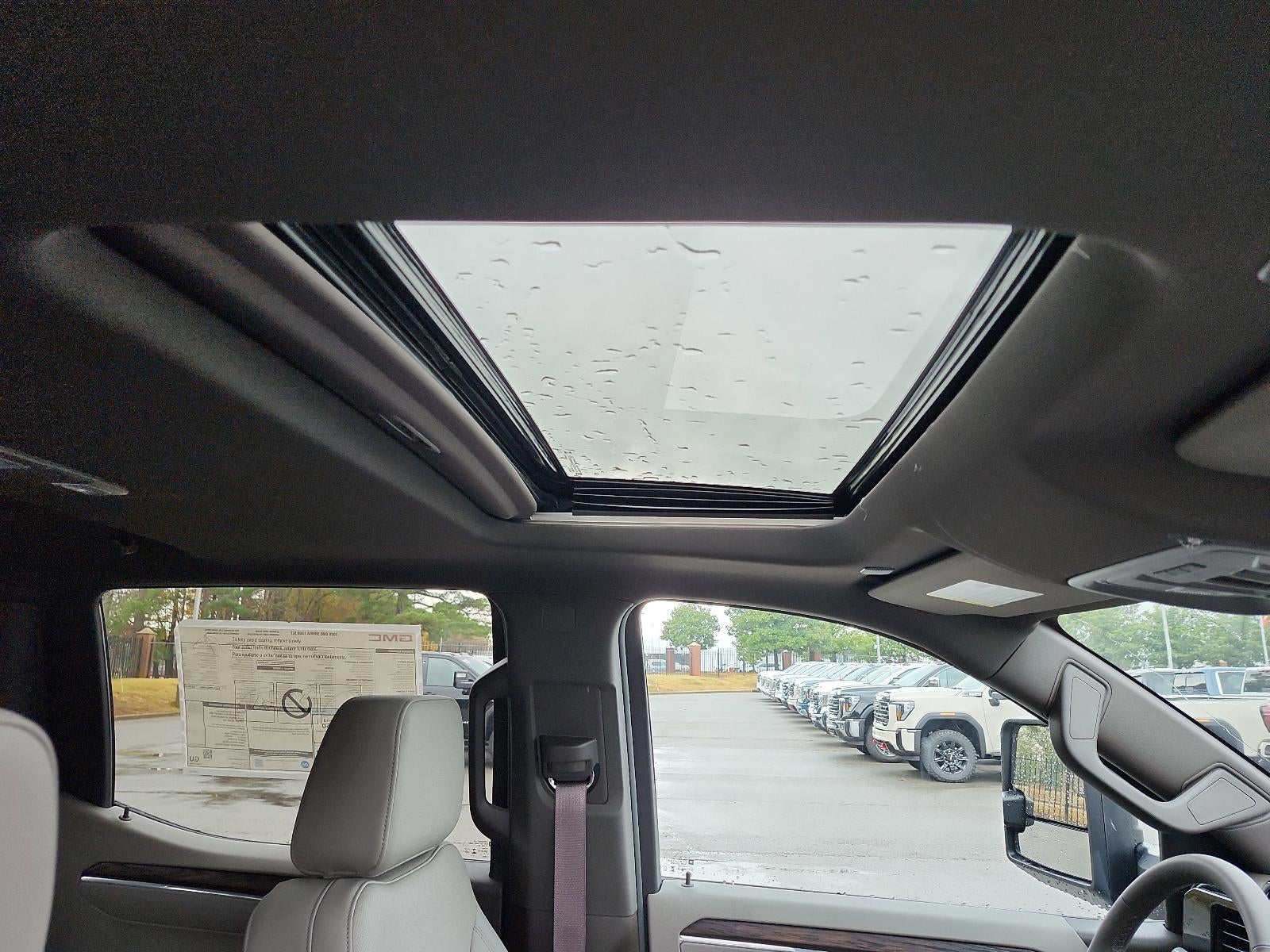 2026 GMC Sierra 1500 Crew Cab Short Box 4-Wheel Drive SLT