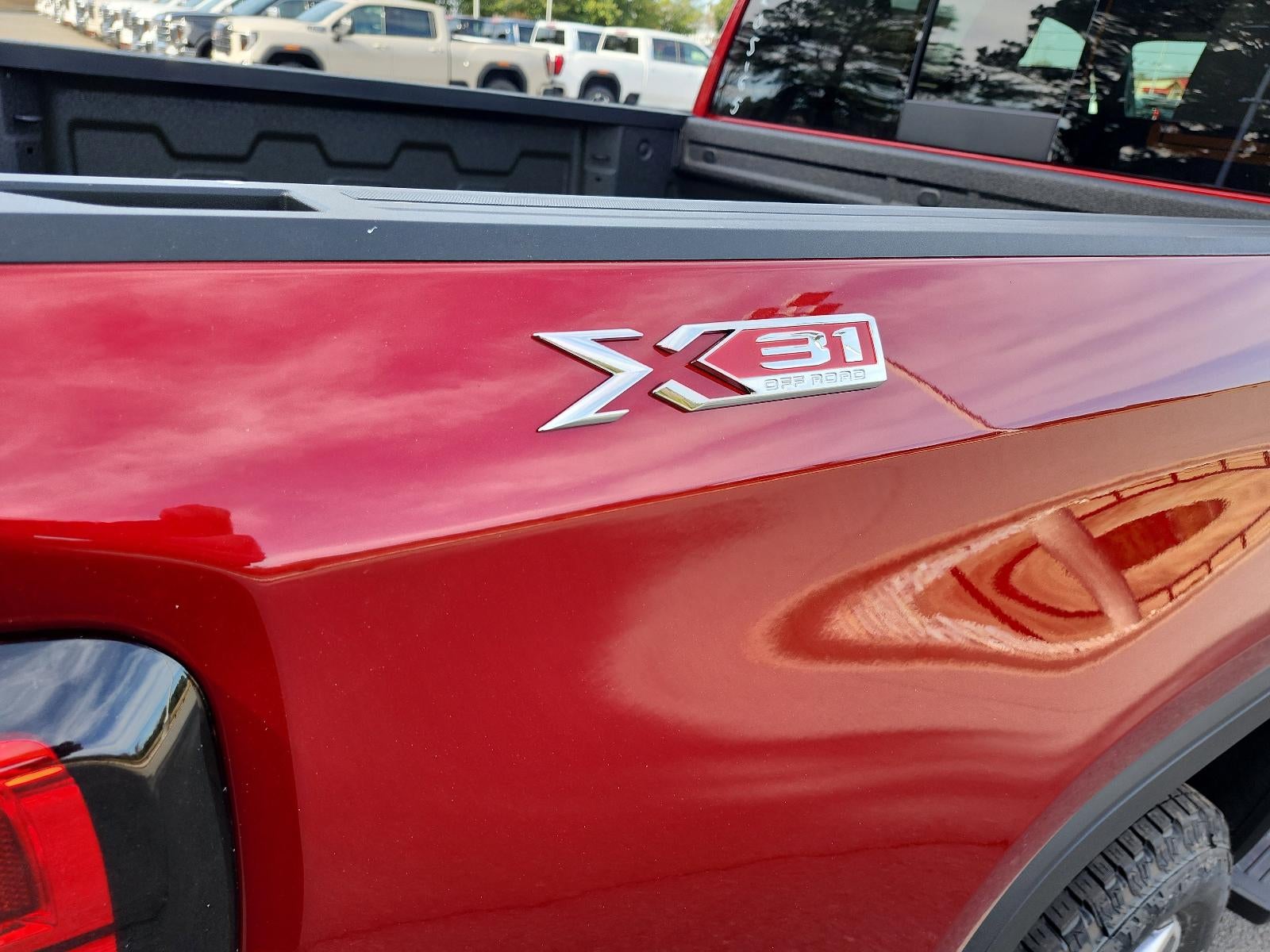 2026 GMC Sierra 1500 Crew Cab Short Box 4-Wheel Drive SLT