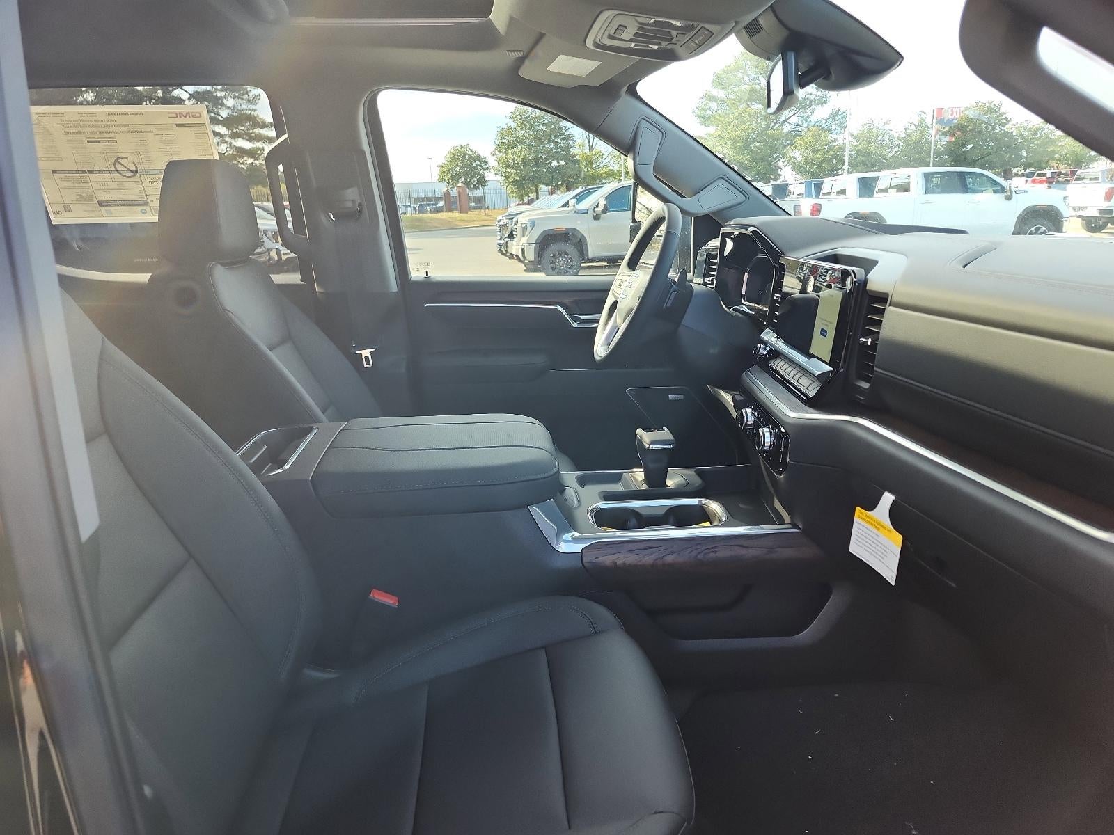 2026 GMC Sierra 1500 Crew Cab Short Box 4-Wheel Drive SLT