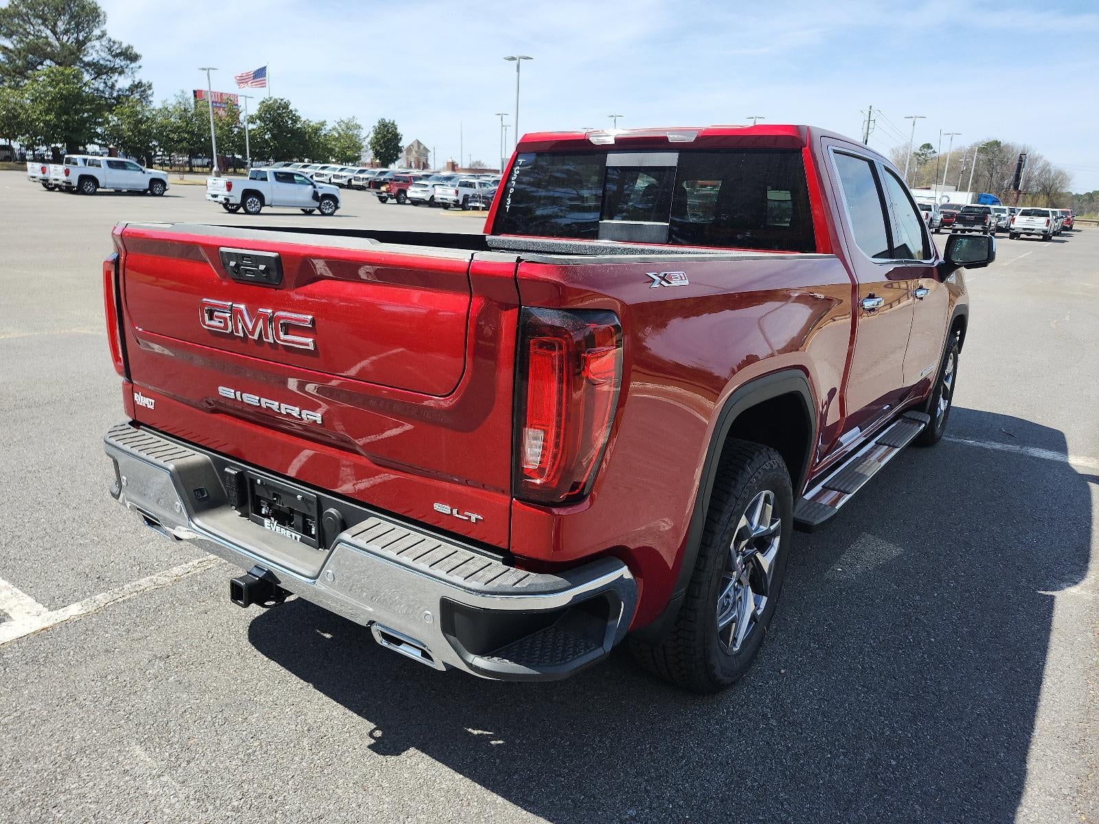 2026 GMC Sierra 1500 Crew Cab Short Box 4-Wheel Drive SLT