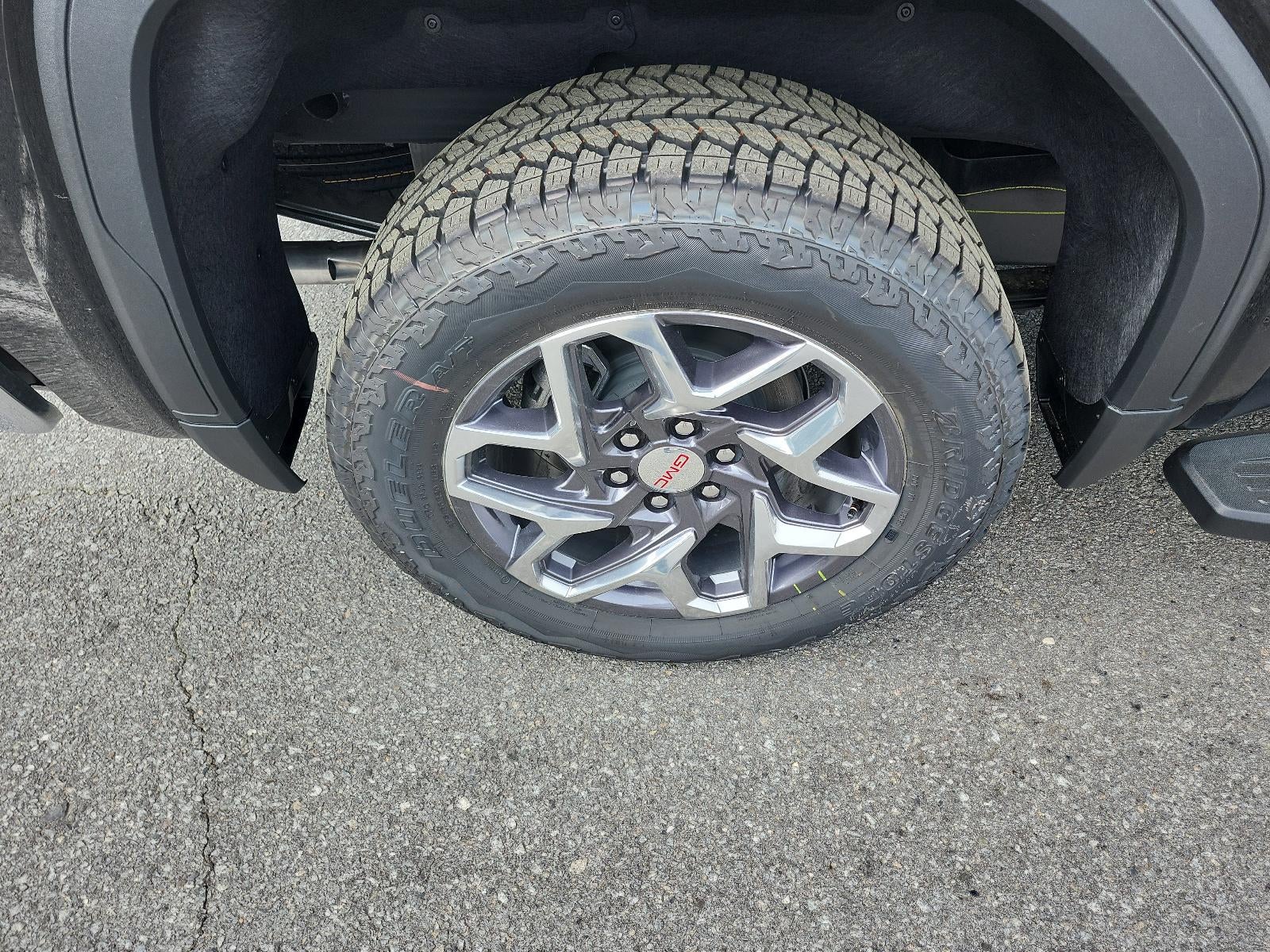 2026 GMC Sierra 1500 Crew Cab Short Box 4-Wheel Drive SLT