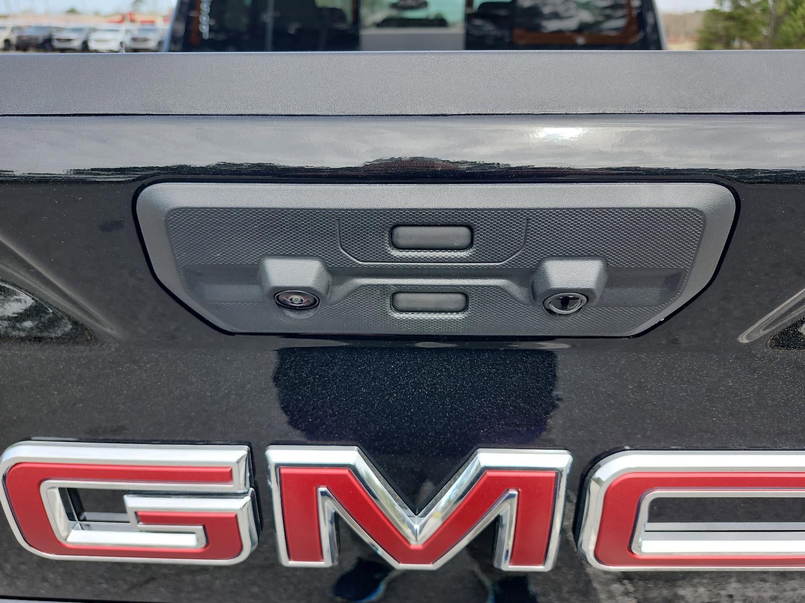 2026 GMC Sierra 1500 Crew Cab Short Box 4-Wheel Drive SLT