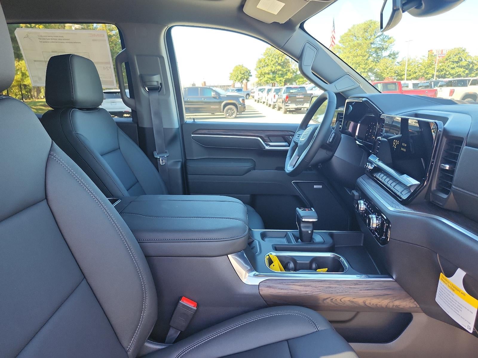 2026 GMC Sierra 1500 Crew Cab Short Box 4-Wheel Drive SLT