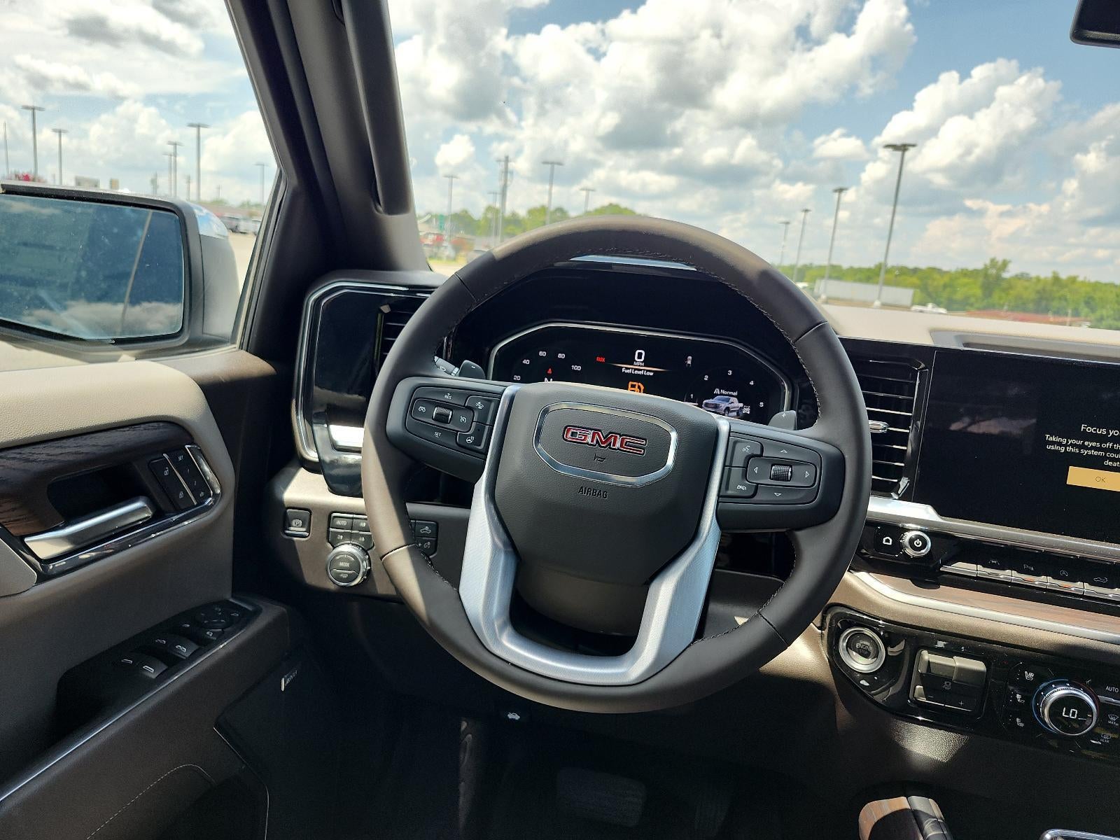 2026 GMC Sierra 1500 Crew Cab Short Box 4-Wheel Drive SLT