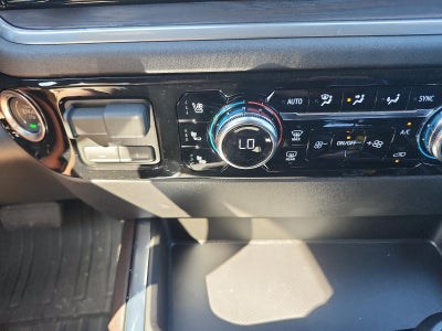 2026 GMC Sierra 1500 Crew Cab Short Box 4-Wheel Drive SLT