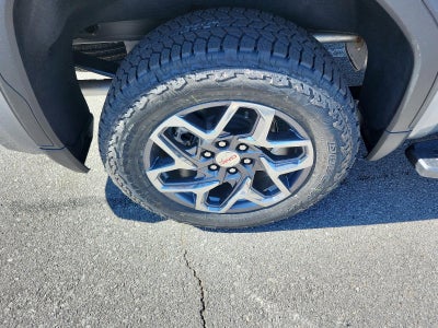 2026 GMC Sierra 1500 Crew Cab Short Box 4-Wheel Drive SLT