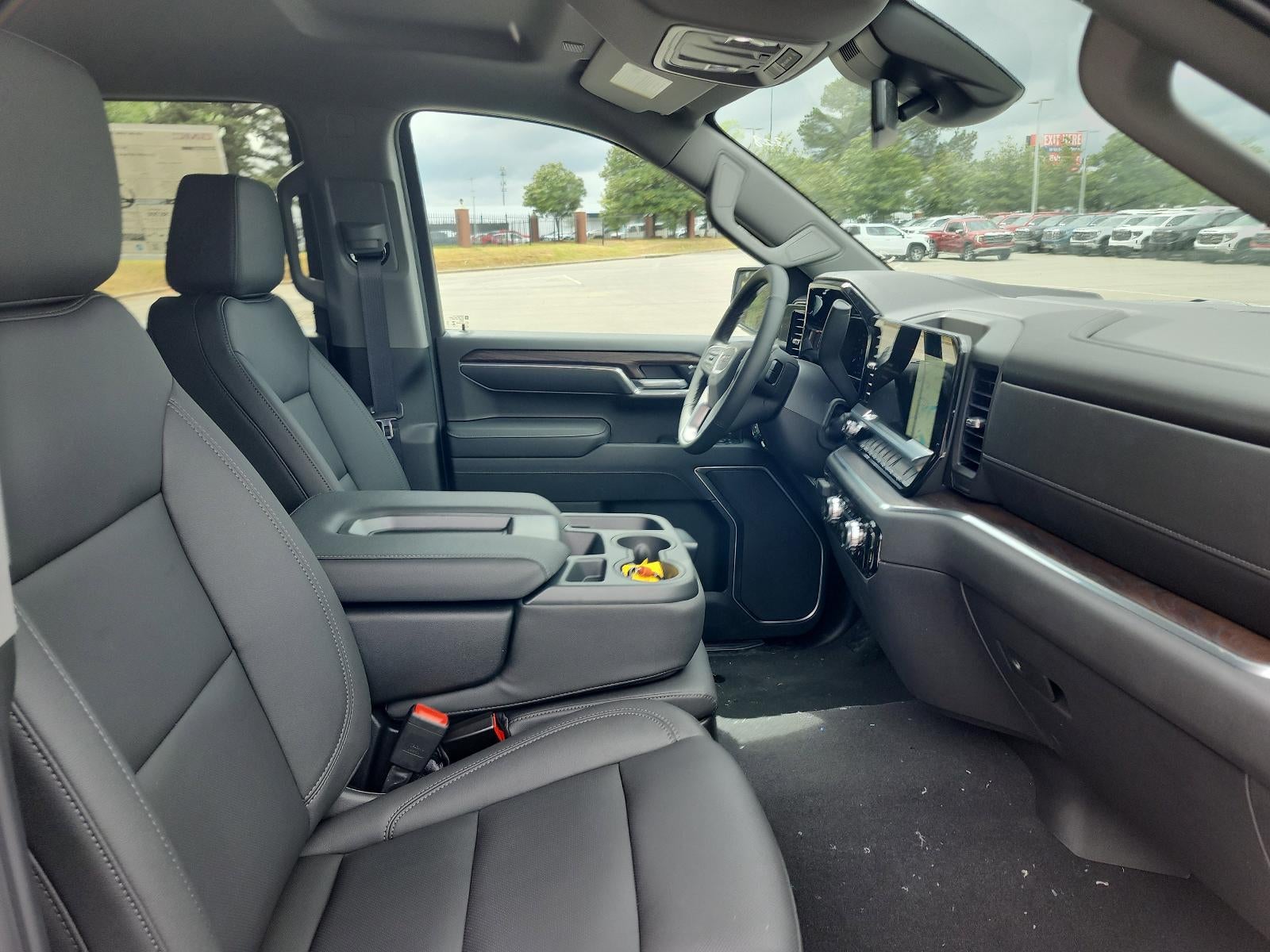 2026 GMC Sierra 1500 Crew Cab Short Box 4-Wheel Drive SLT