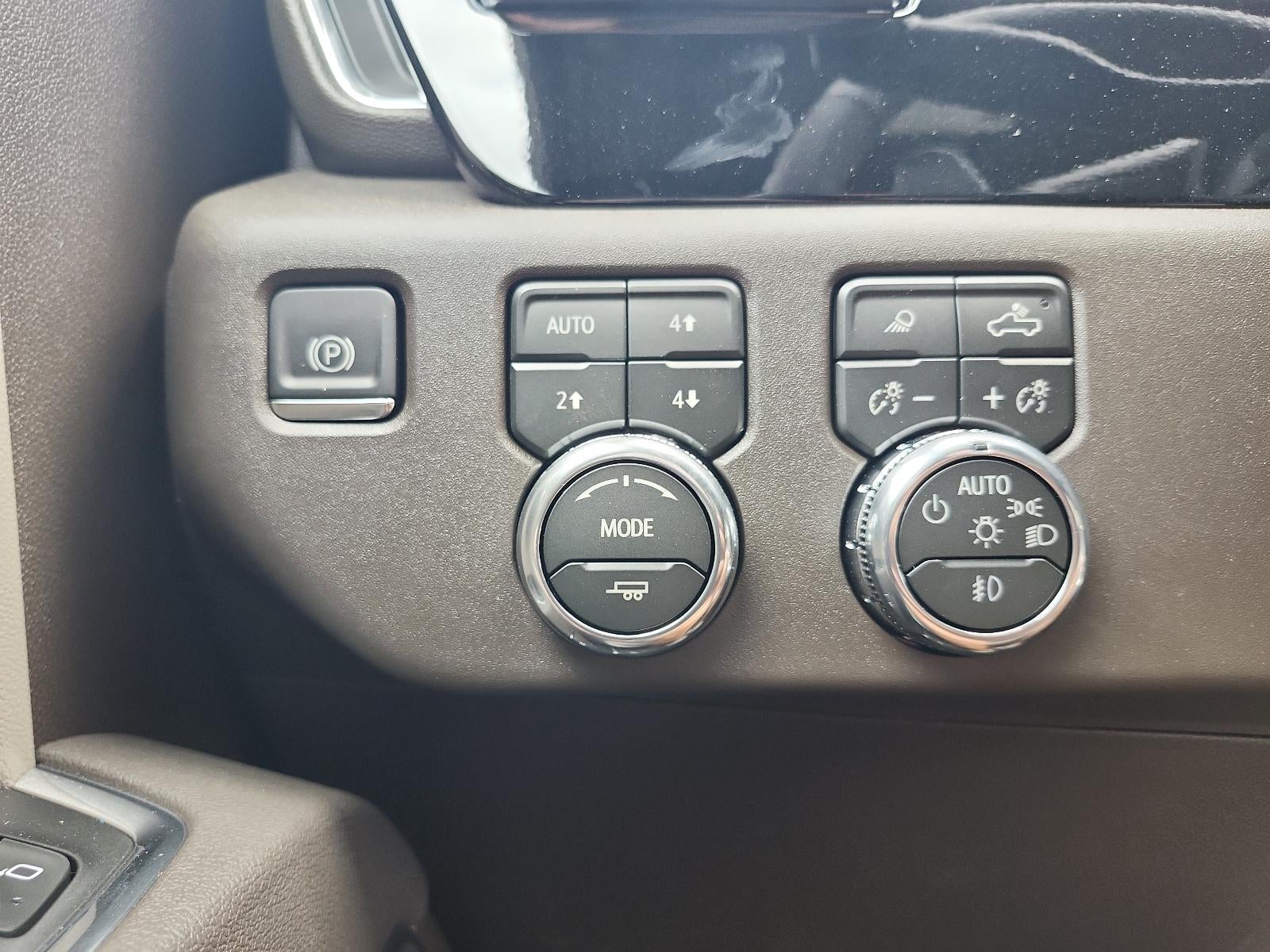 2026 GMC Sierra 1500 Crew Cab Short Box 4-Wheel Drive SLT