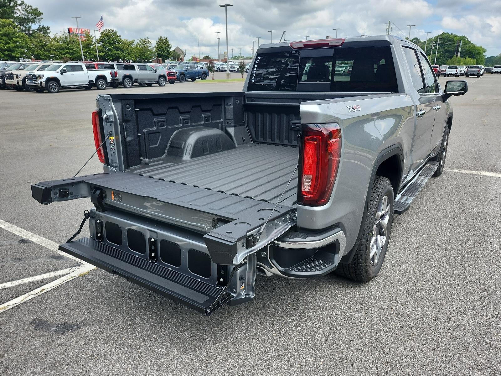2026 GMC Sierra 1500 Crew Cab Short Box 4-Wheel Drive SLT
