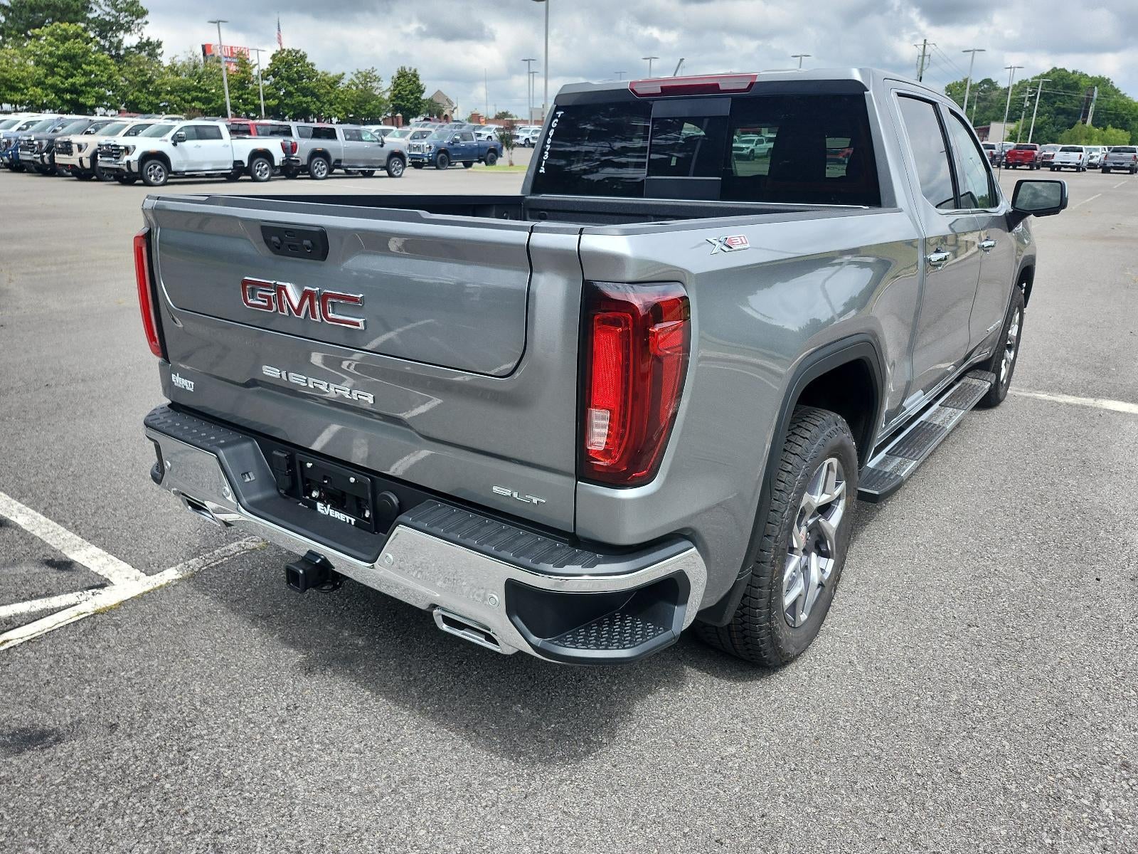 2026 GMC Sierra 1500 Crew Cab Short Box 4-Wheel Drive SLT