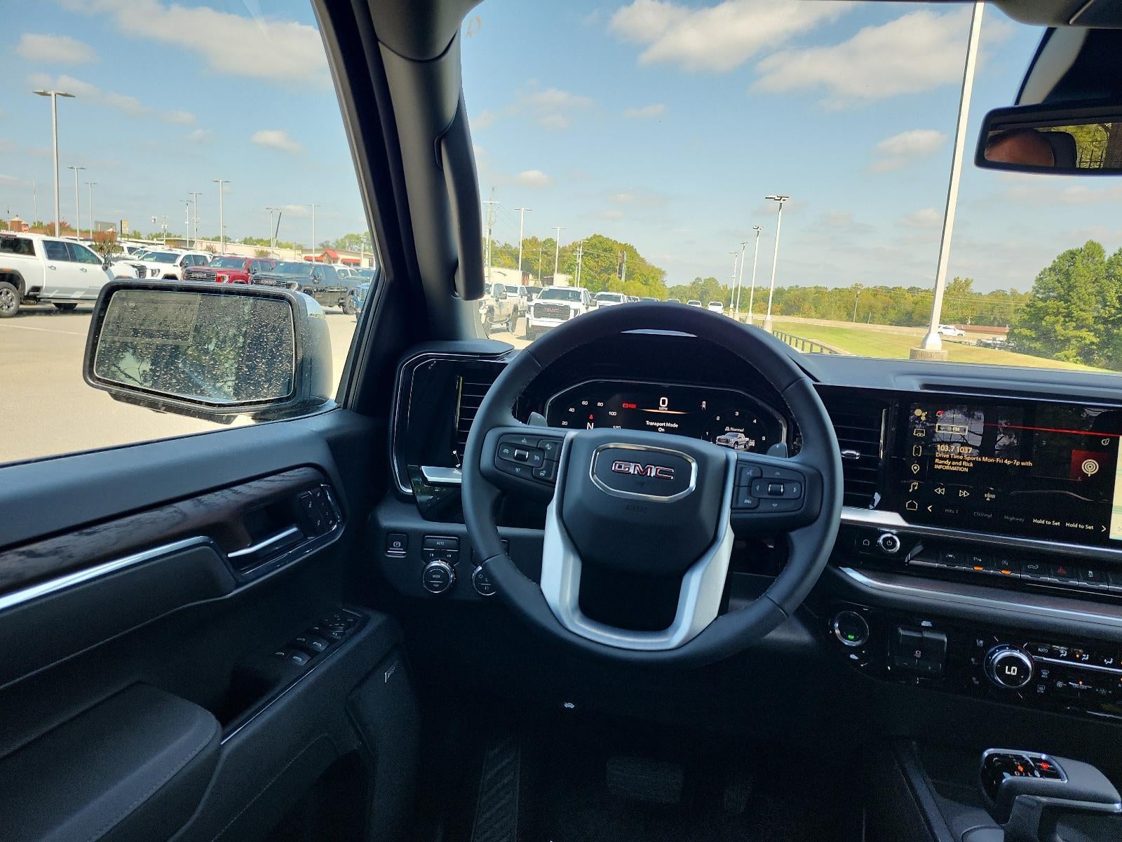 2026 GMC Sierra 1500 Crew Cab Short Box 4-Wheel Drive SLT