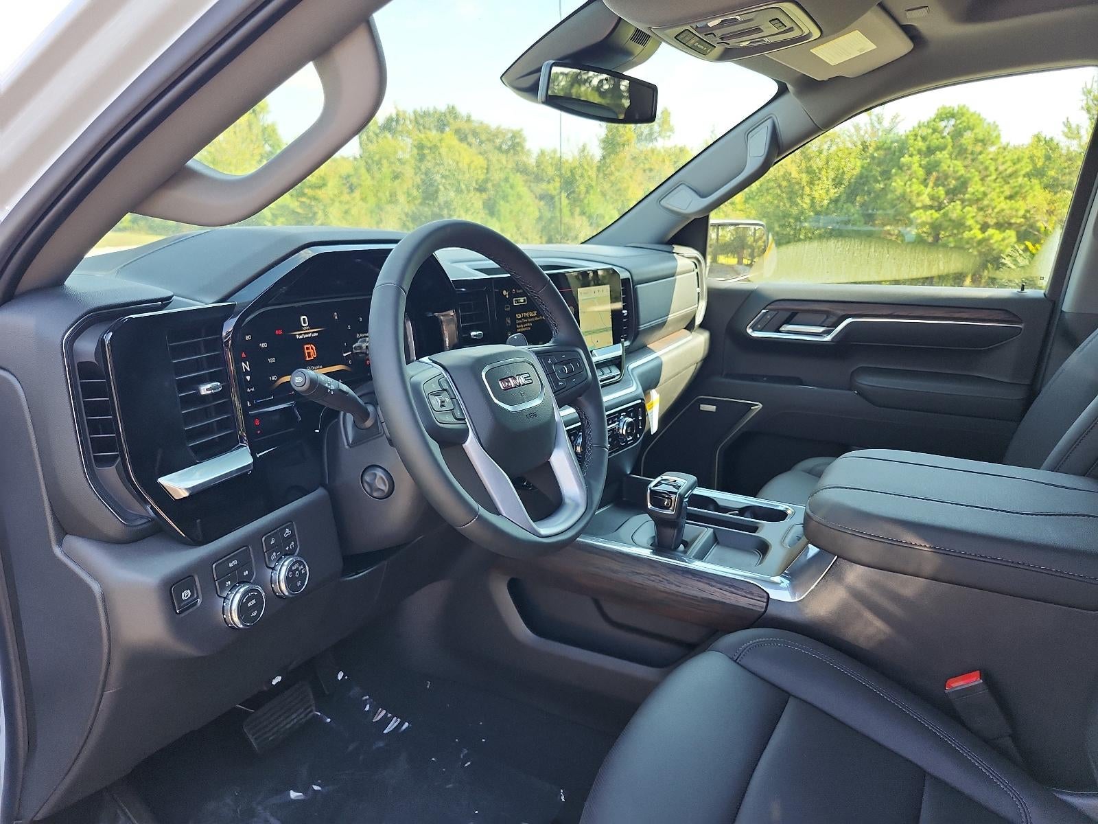 2026 GMC Sierra 1500 Crew Cab Short Box 4-Wheel Drive SLT