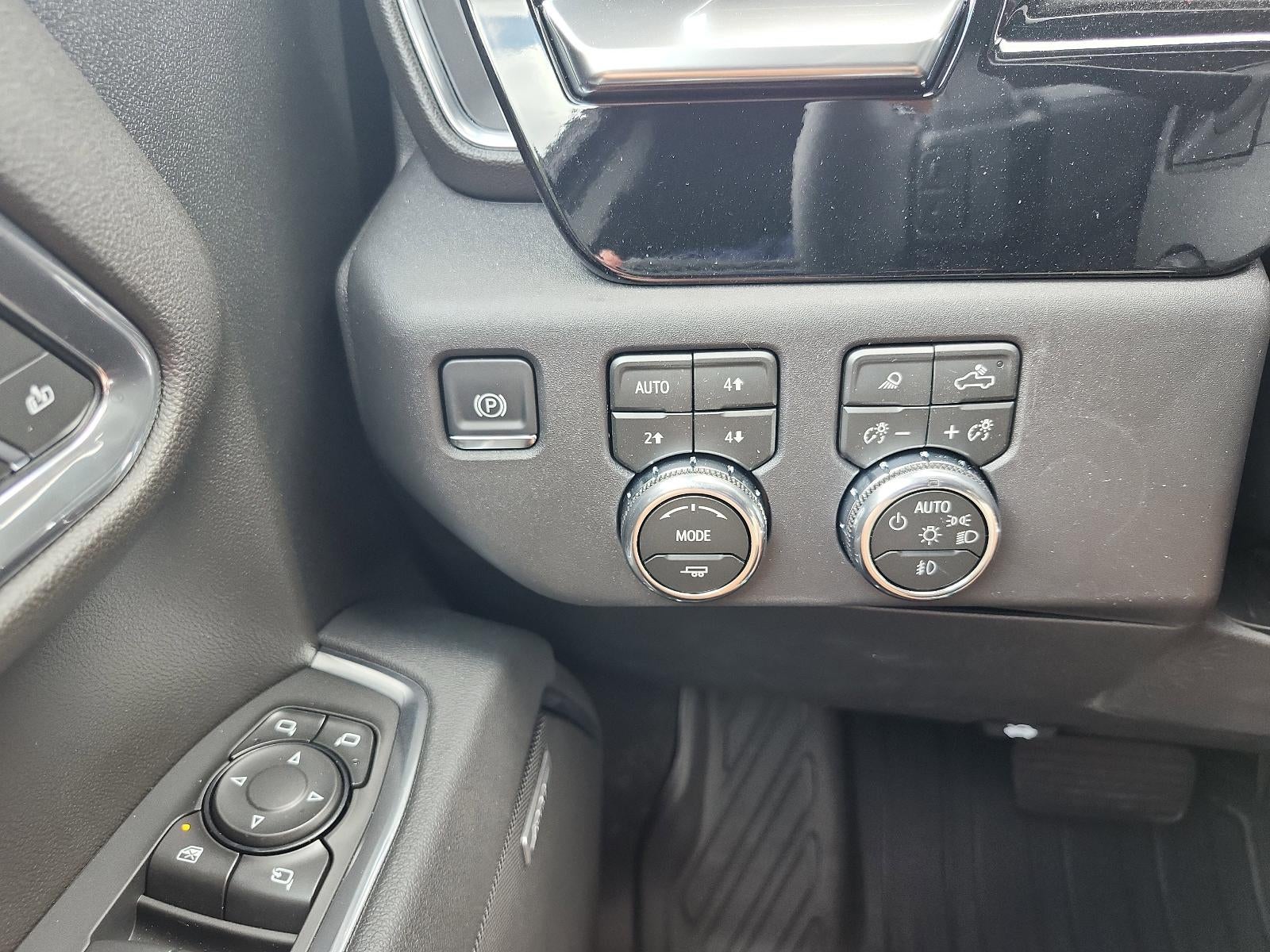 2026 GMC Sierra 1500 Crew Cab Short Box 4-Wheel Drive SLT