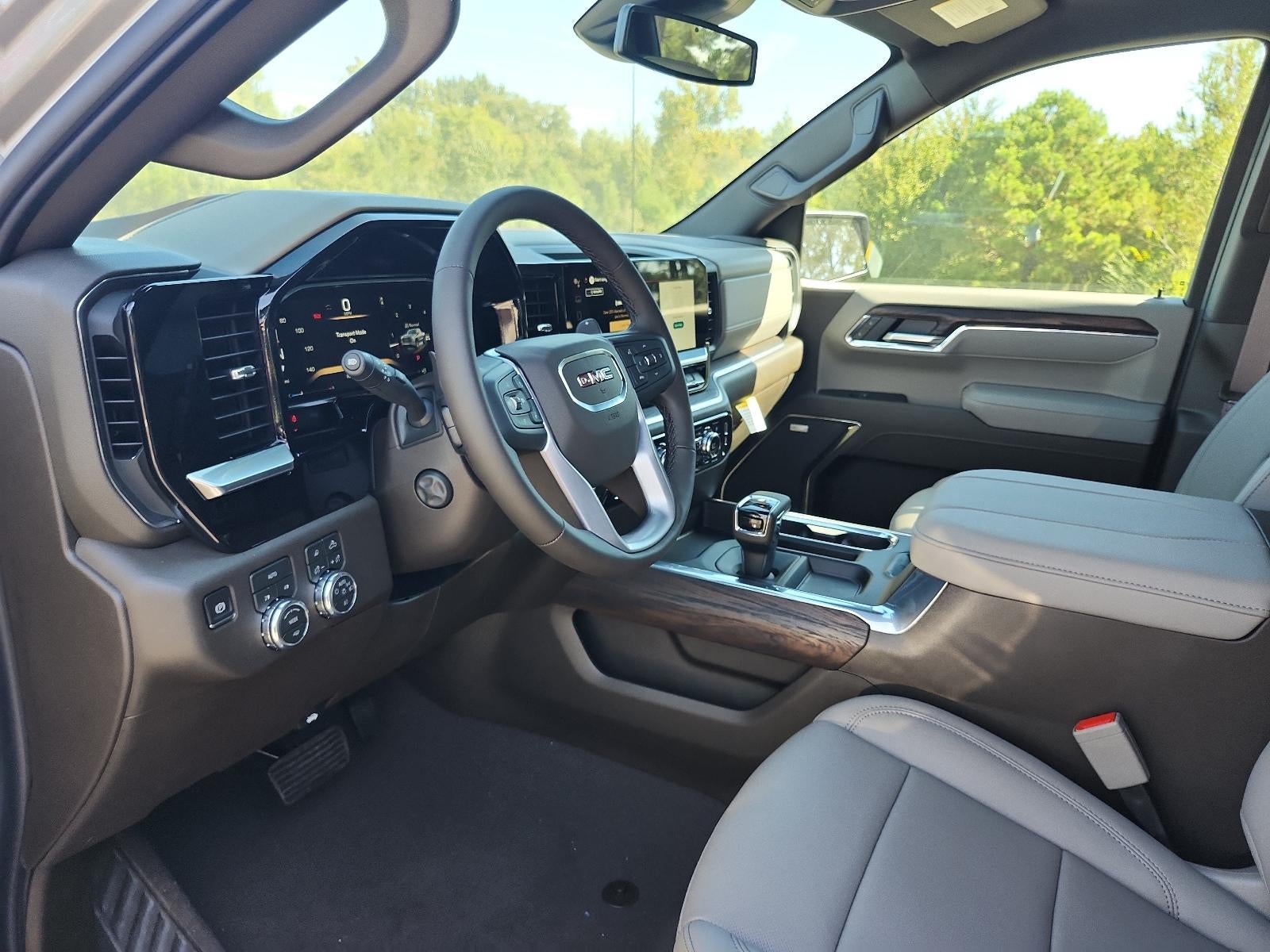 2026 GMC Sierra 1500 Crew Cab Short Box 4-Wheel Drive SLT