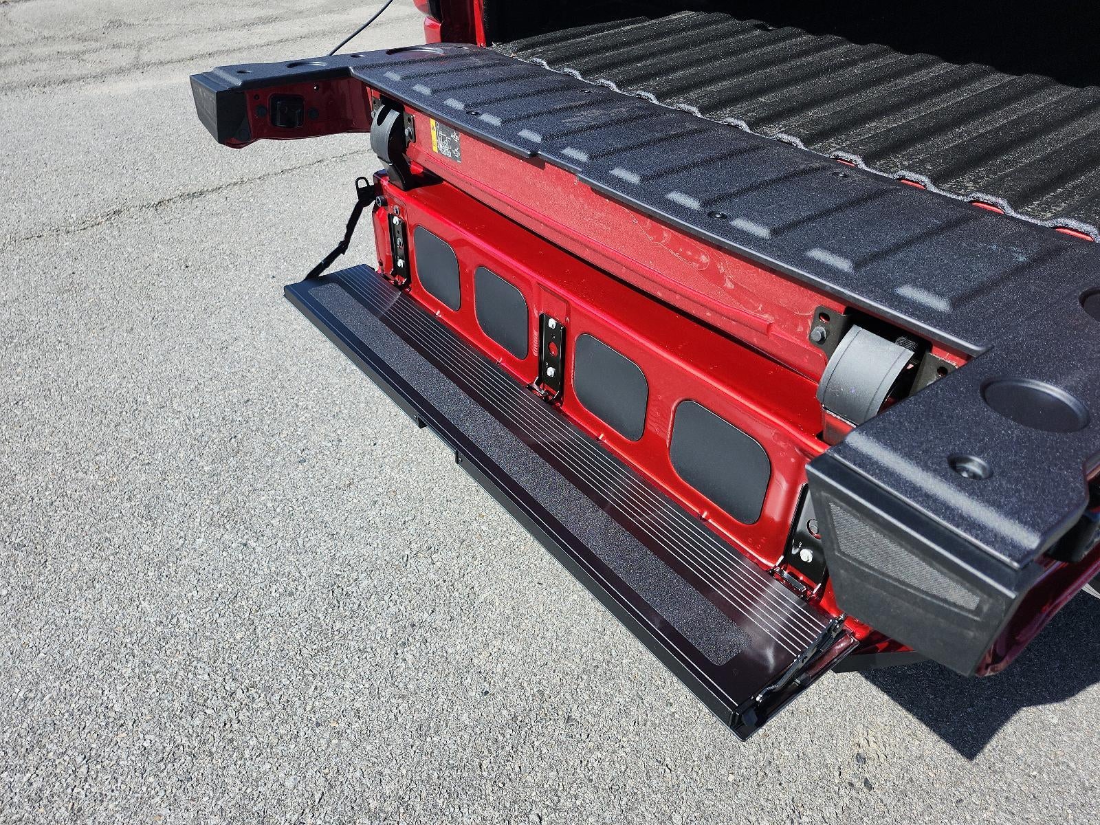 2026 GMC Sierra 1500 Crew Cab Short Box 4-Wheel Drive SLT