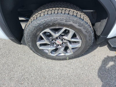 2026 GMC Sierra 1500 Crew Cab Short Box 4-Wheel Drive SLT