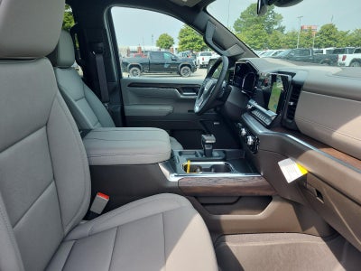2026 GMC Sierra 1500 Crew Cab Short Box 4-Wheel Drive SLT
