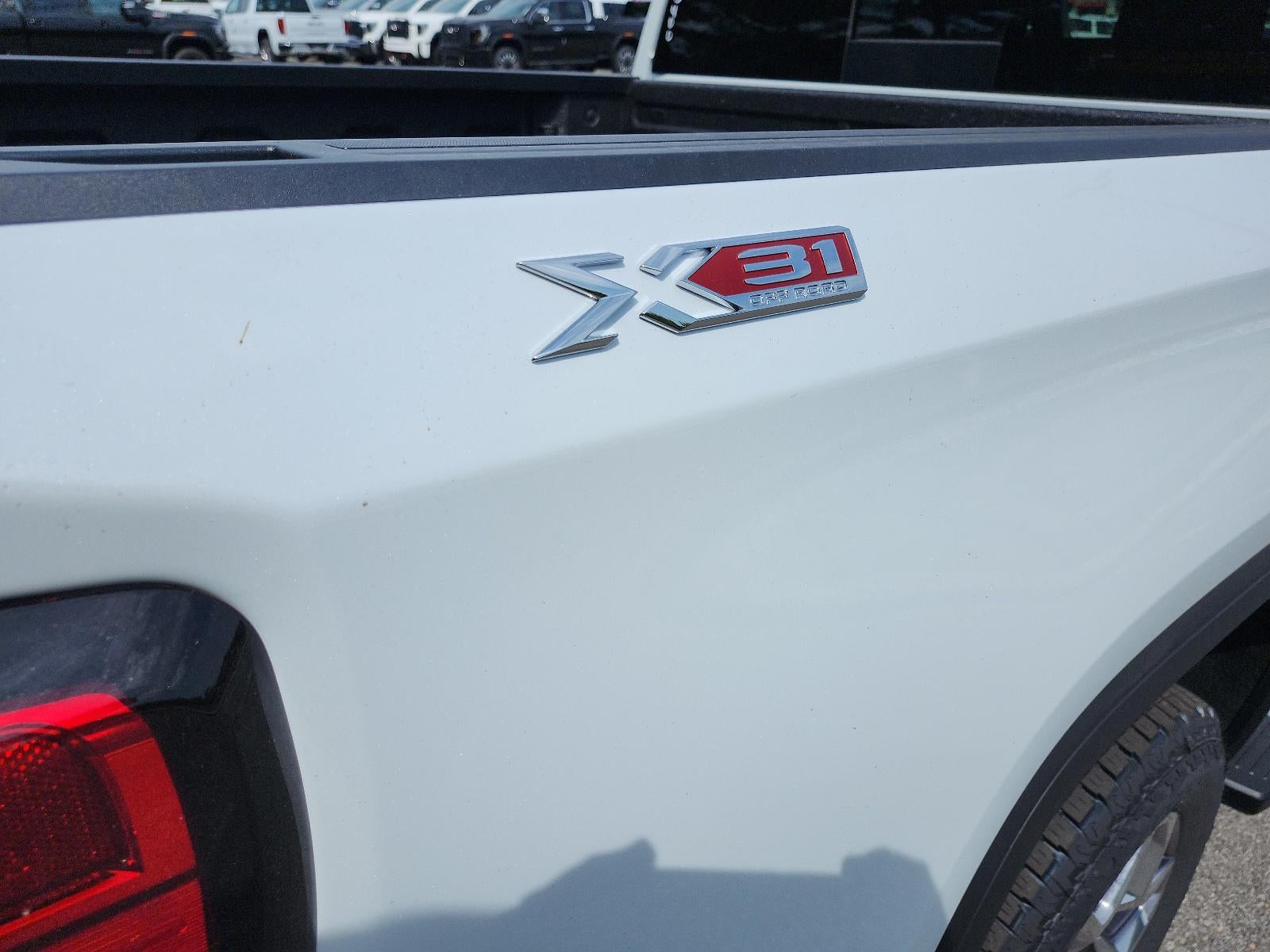 2026 GMC Sierra 1500 Crew Cab Short Box 4-Wheel Drive SLT