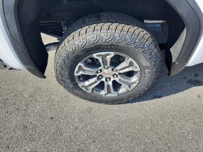 2026 GMC Sierra 1500 Crew Cab Short Box 4-Wheel Drive SLT