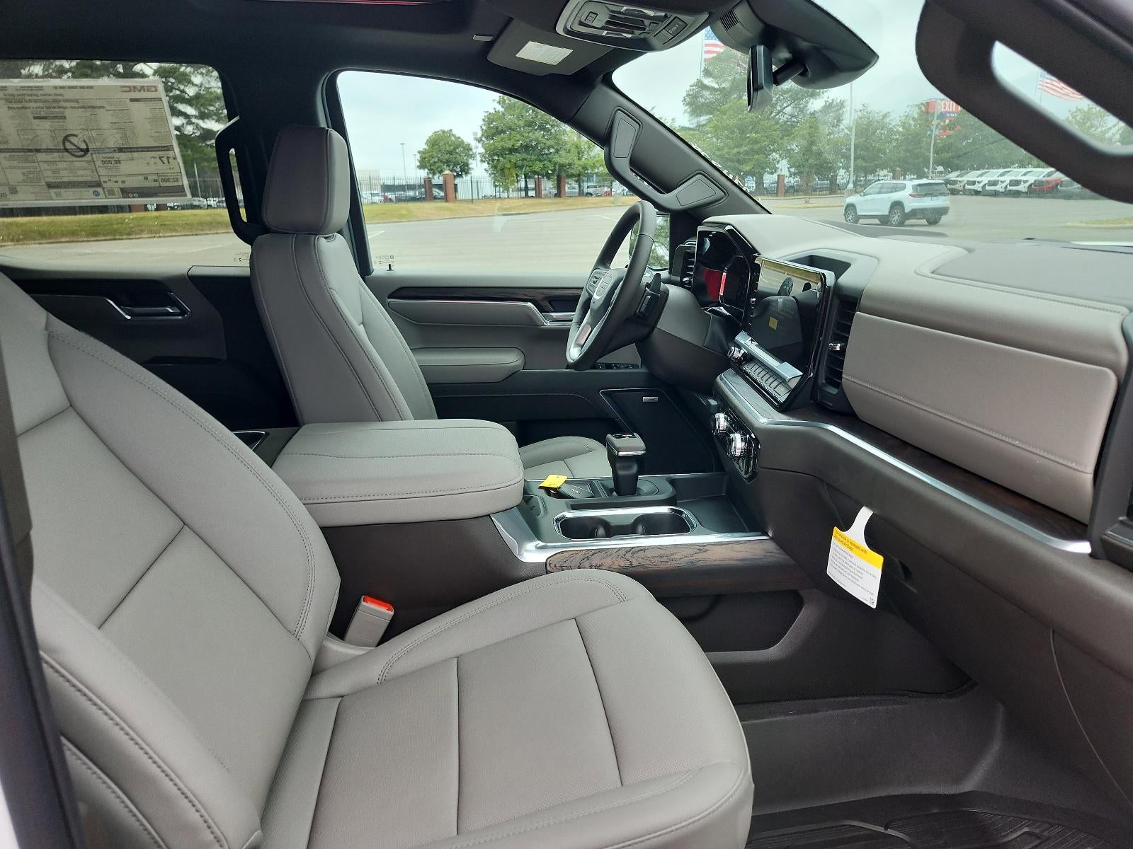 2026 GMC Sierra 1500 Crew Cab Short Box 4-Wheel Drive SLT