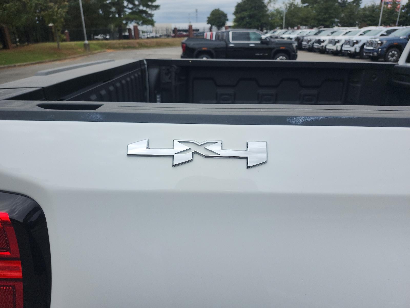 2026 GMC Sierra 1500 Crew Cab Short Box 4-Wheel Drive SLT