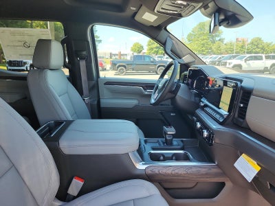 2026 GMC Sierra 1500 Crew Cab Short Box 4-Wheel Drive SLT