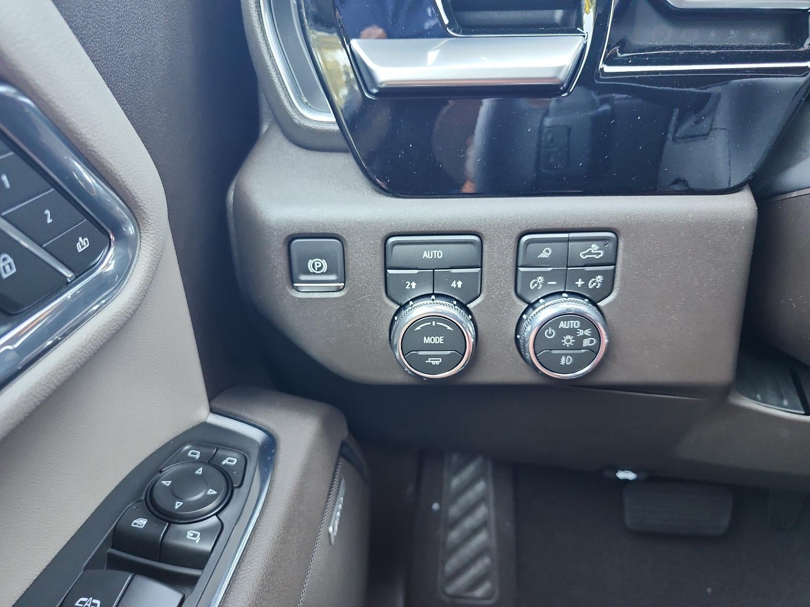 2026 GMC Sierra 1500 Crew Cab Short Box 4-Wheel Drive SLT