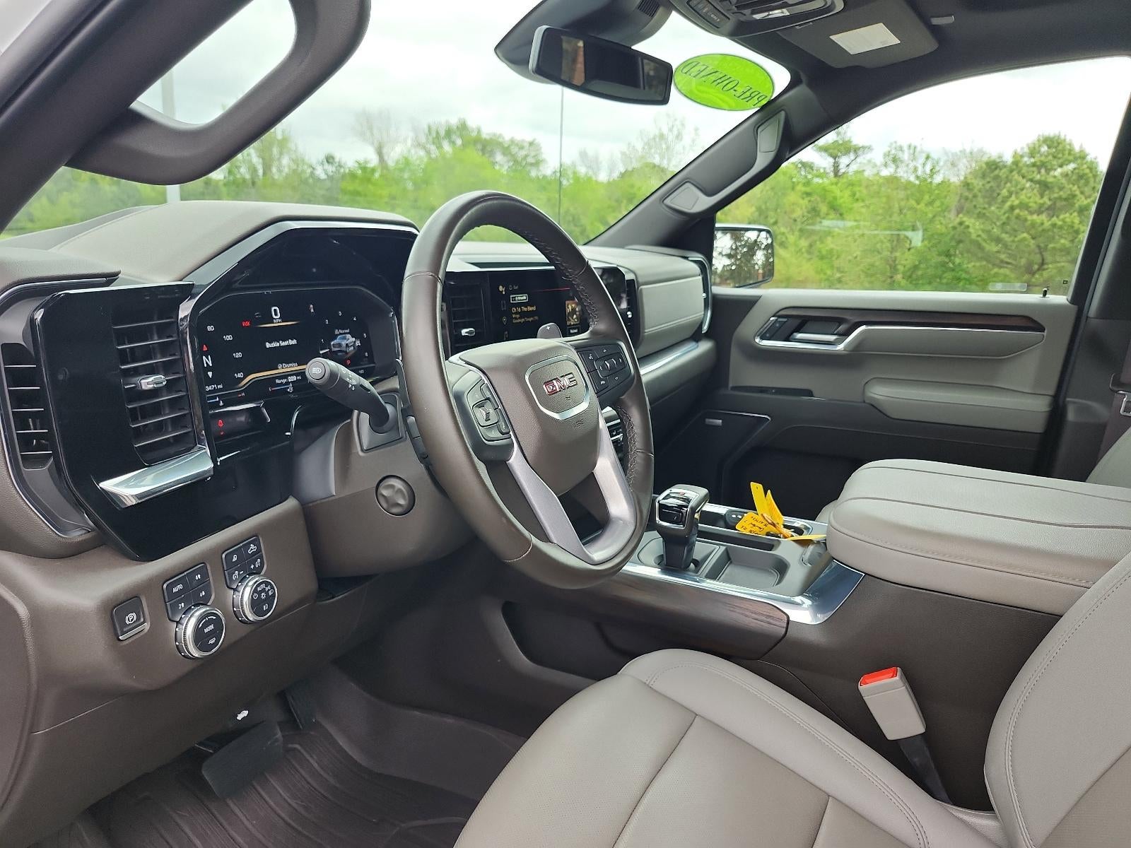 2024 GMC Sierra 1500 SLT