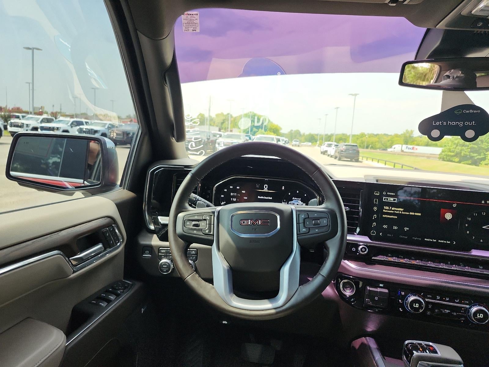 2024 GMC Sierra 1500 SLT