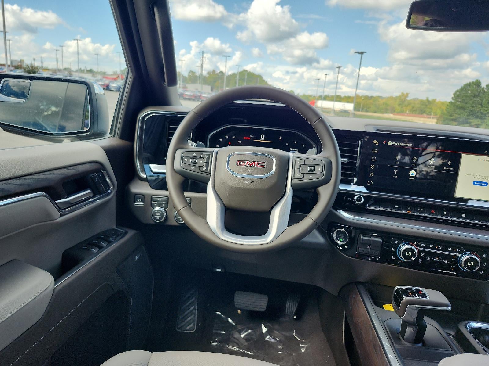 2026 GMC Sierra 1500 Crew Cab Short Box 4-Wheel Drive SLT