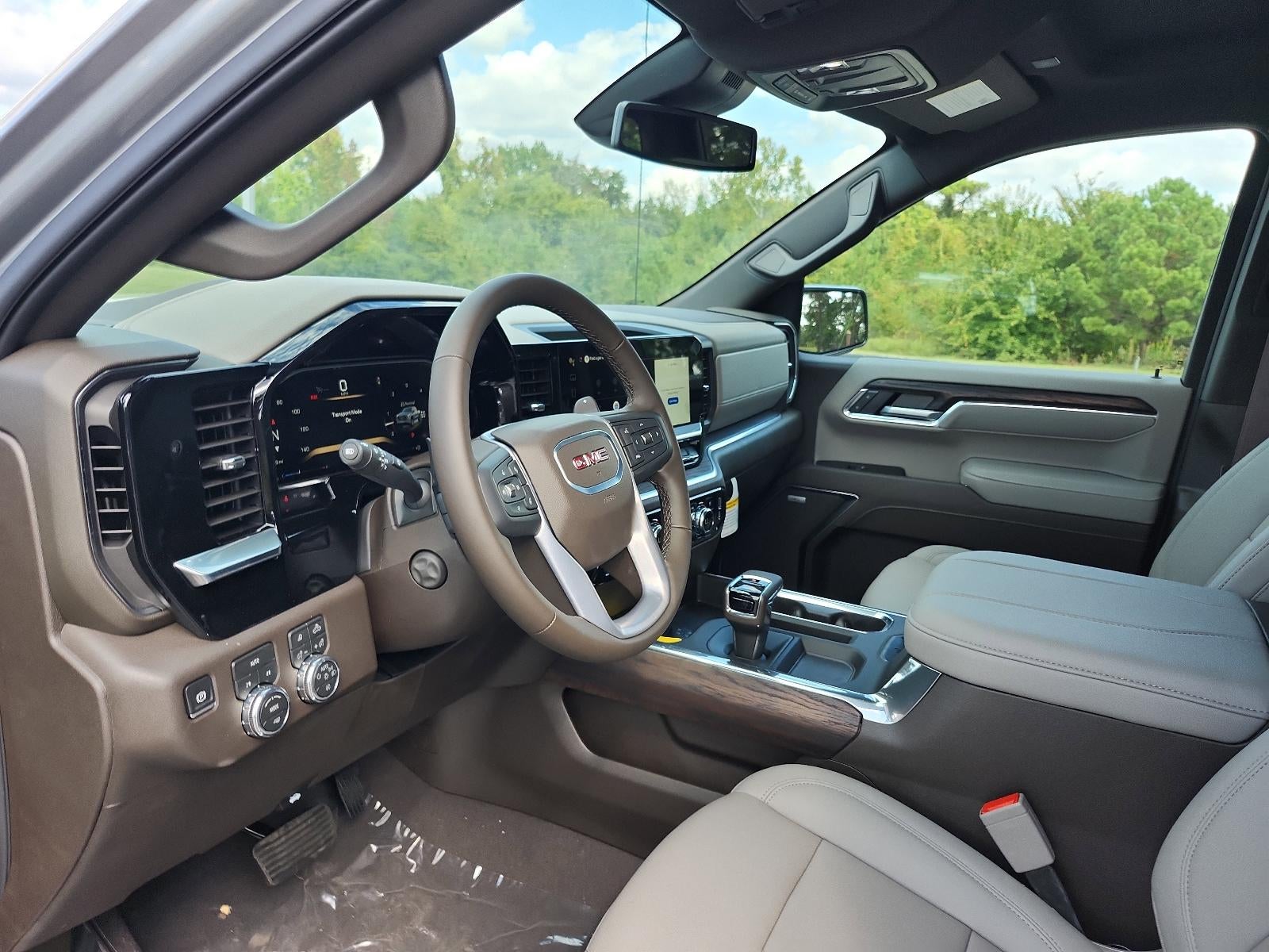 2026 GMC Sierra 1500 Crew Cab Short Box 4-Wheel Drive SLT