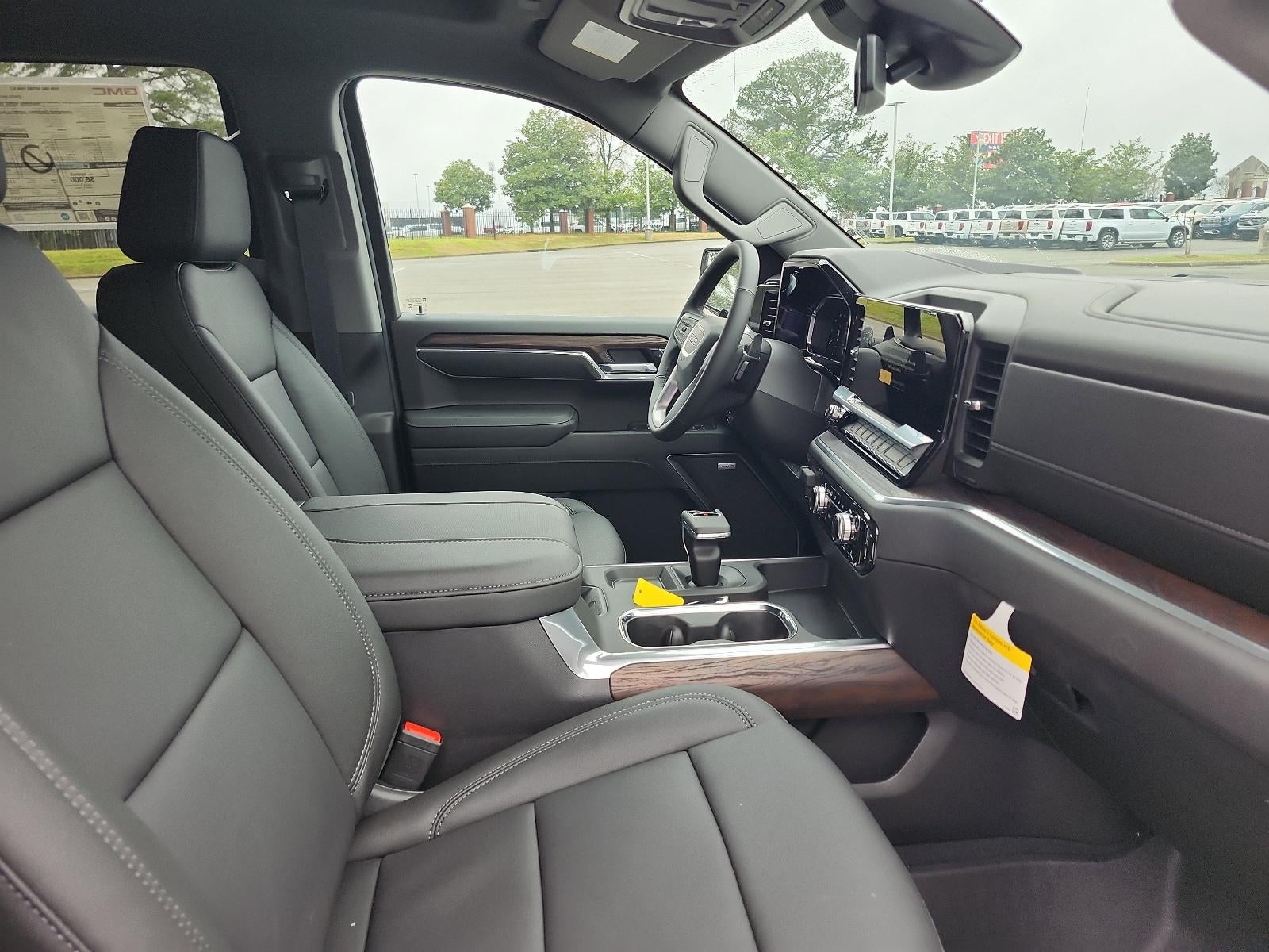 2026 GMC Sierra 1500 Crew Cab Short Box 4-Wheel Drive SLT