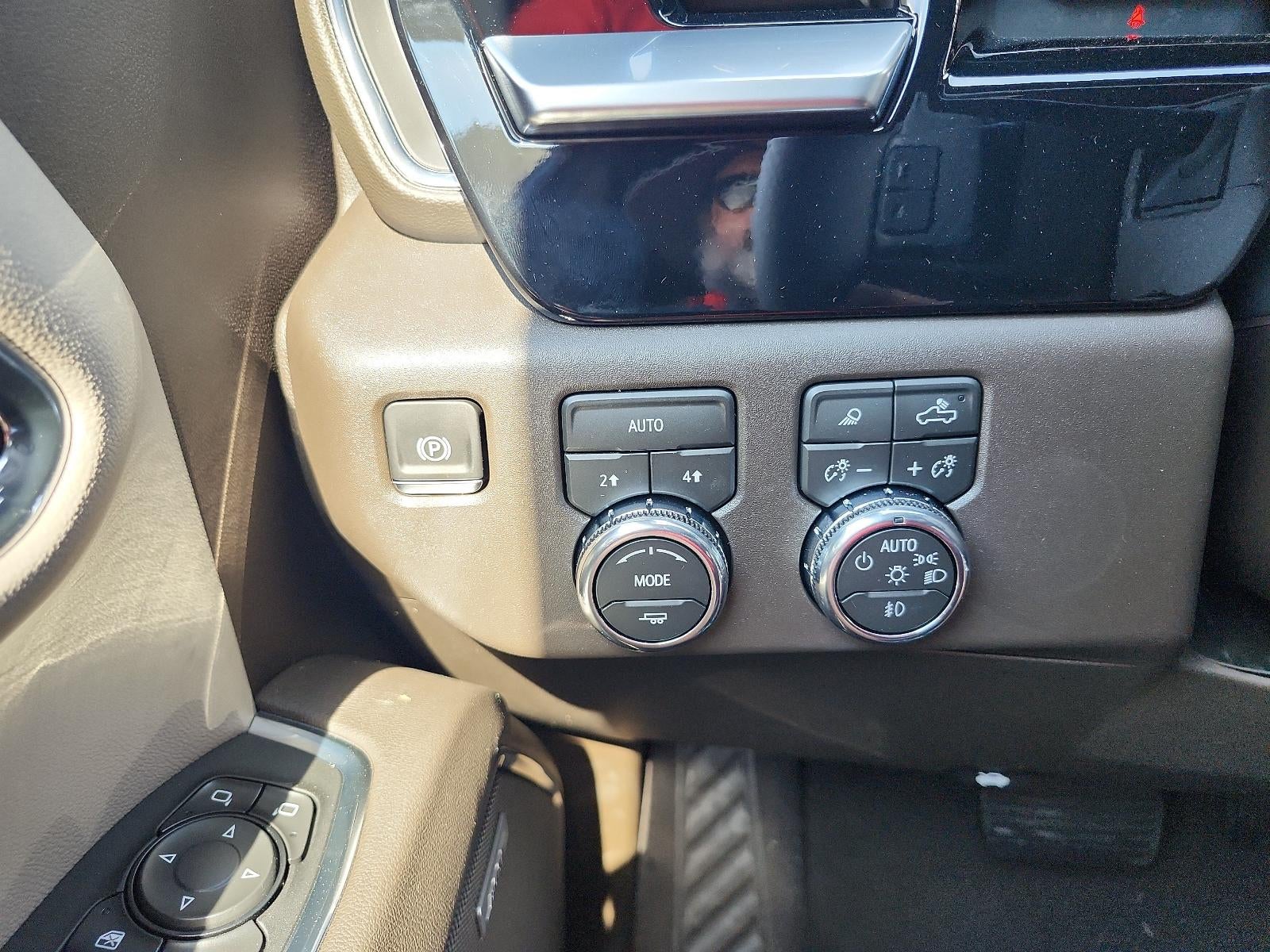 2026 GMC Sierra 1500 Crew Cab Short Box 4-Wheel Drive SLT