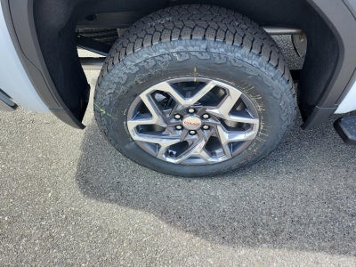 2026 GMC Sierra 1500 Crew Cab Short Box 4-Wheel Drive SLT