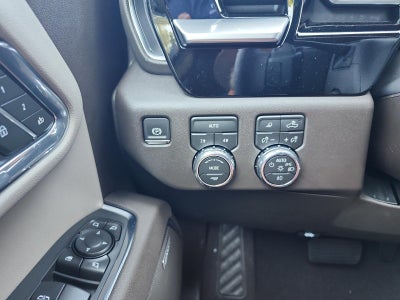 2026 GMC Sierra 1500 Crew Cab Short Box 4-Wheel Drive SLT