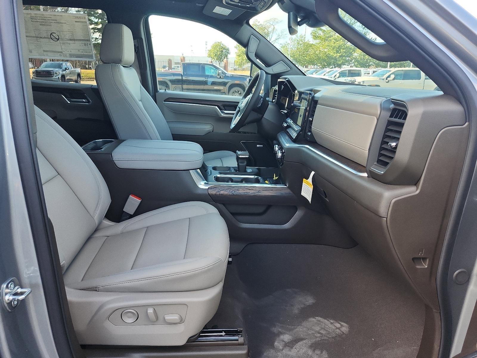 2026 GMC Sierra 1500 Crew Cab Short Box 4-Wheel Drive SLT