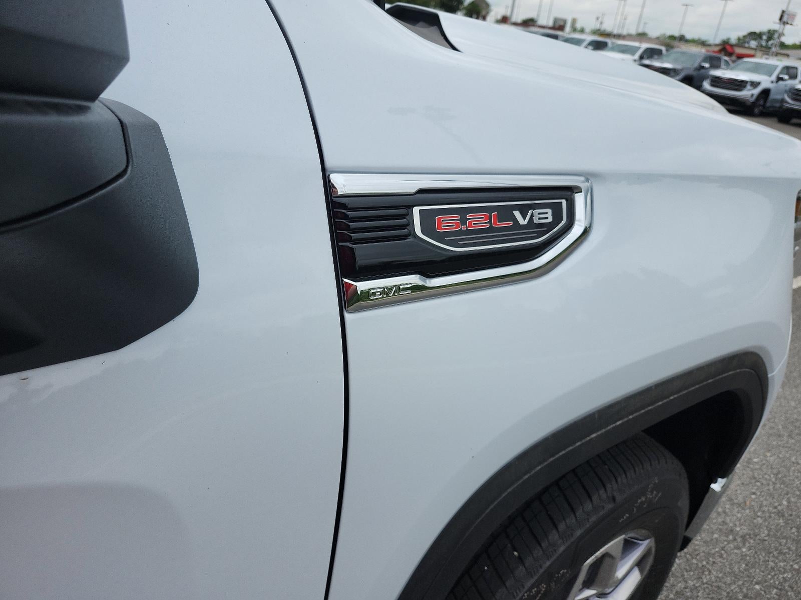 2026 GMC Sierra 1500 Crew Cab Short Box 4-Wheel Drive SLT