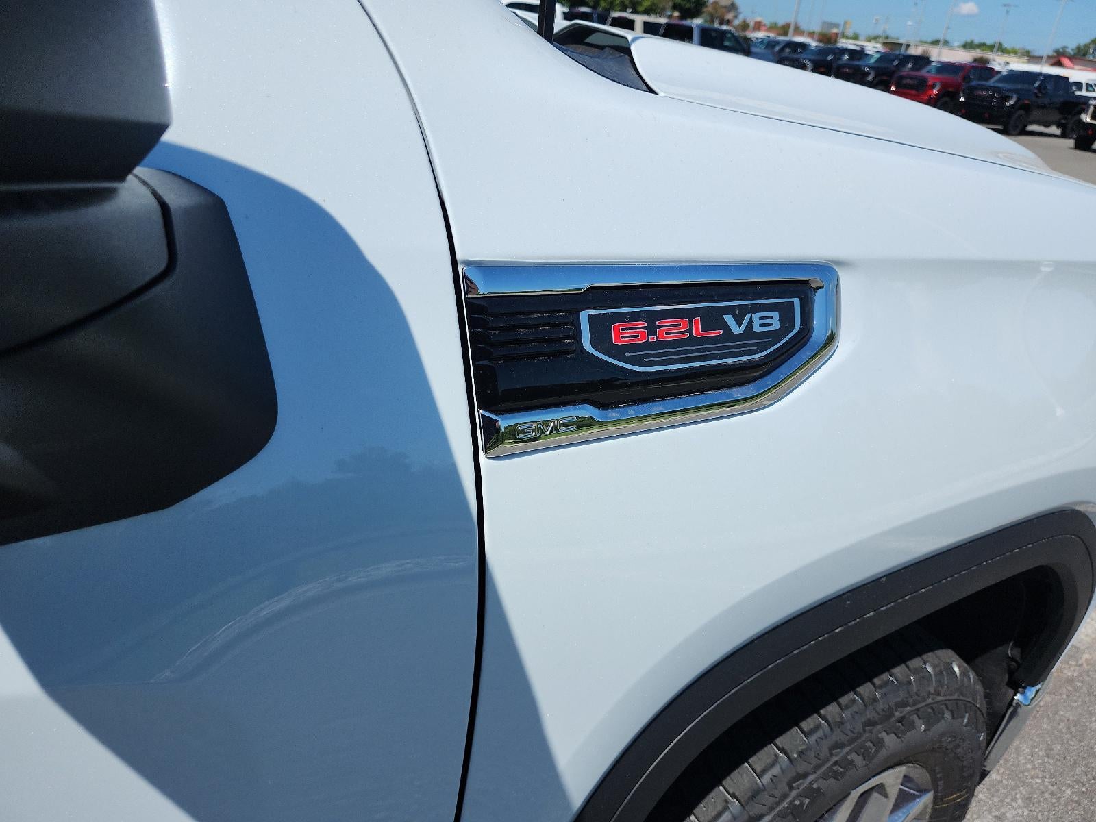 2026 GMC Sierra 1500 Crew Cab Short Box 4-Wheel Drive SLT