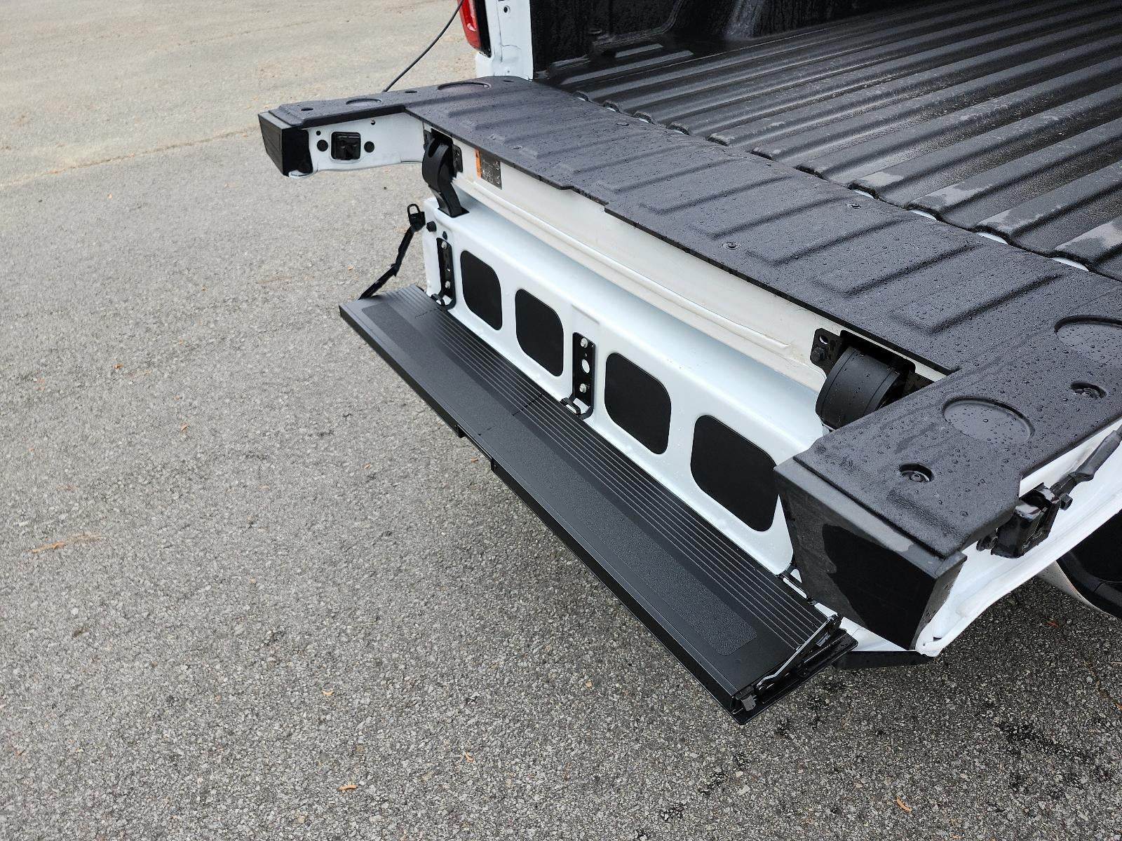 2026 GMC Sierra 1500 Crew Cab Short Box 4-Wheel Drive SLT