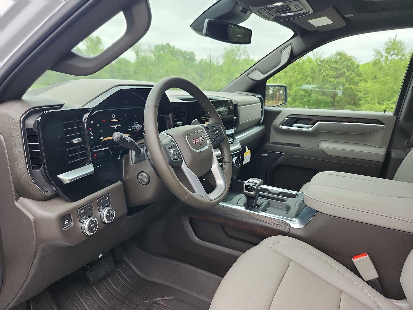 2026 GMC Sierra 1500 Crew Cab Short Box 4-Wheel Drive SLT
