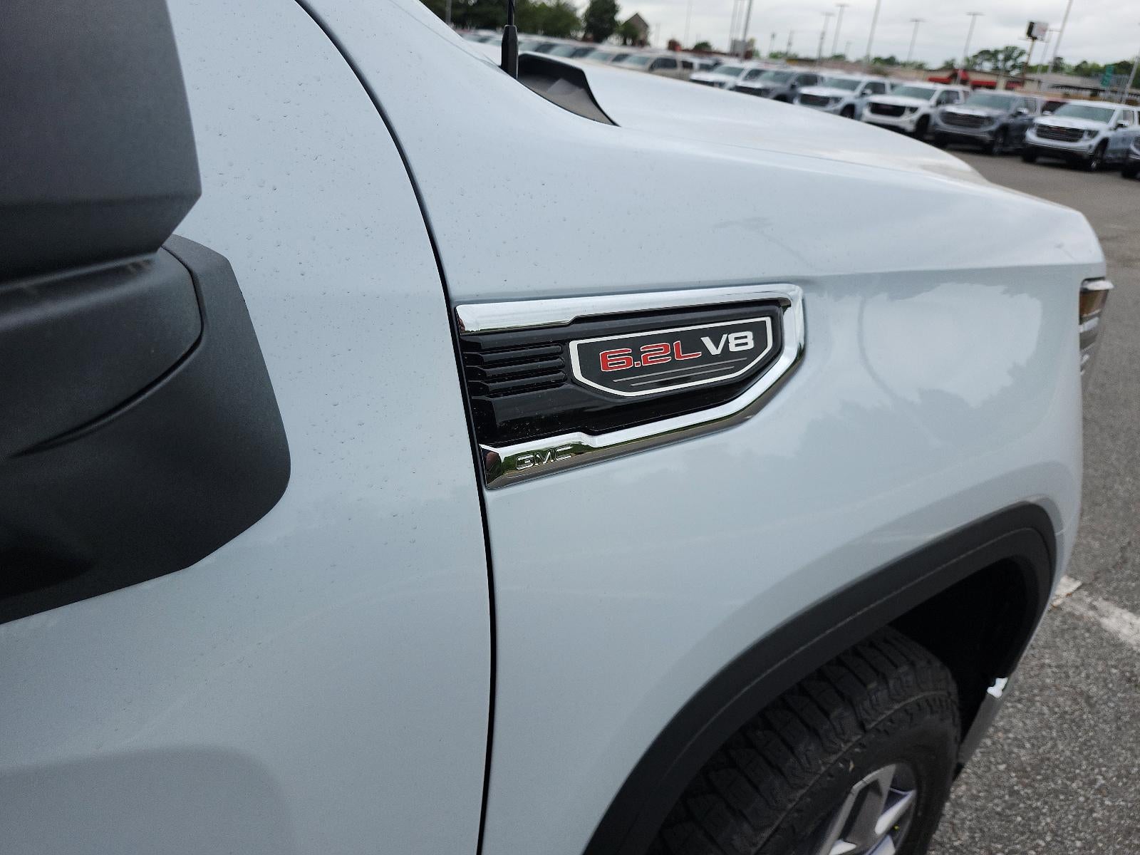 2026 GMC Sierra 1500 Crew Cab Short Box 4-Wheel Drive SLT
