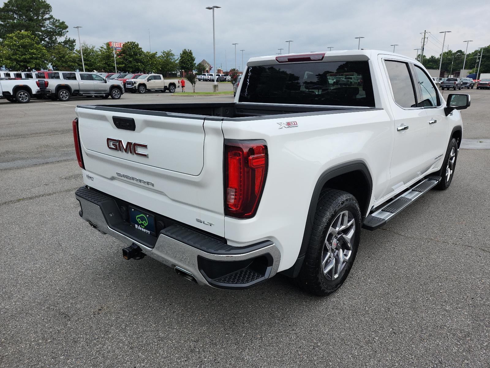 2023 GMC Sierra 1500 SLT