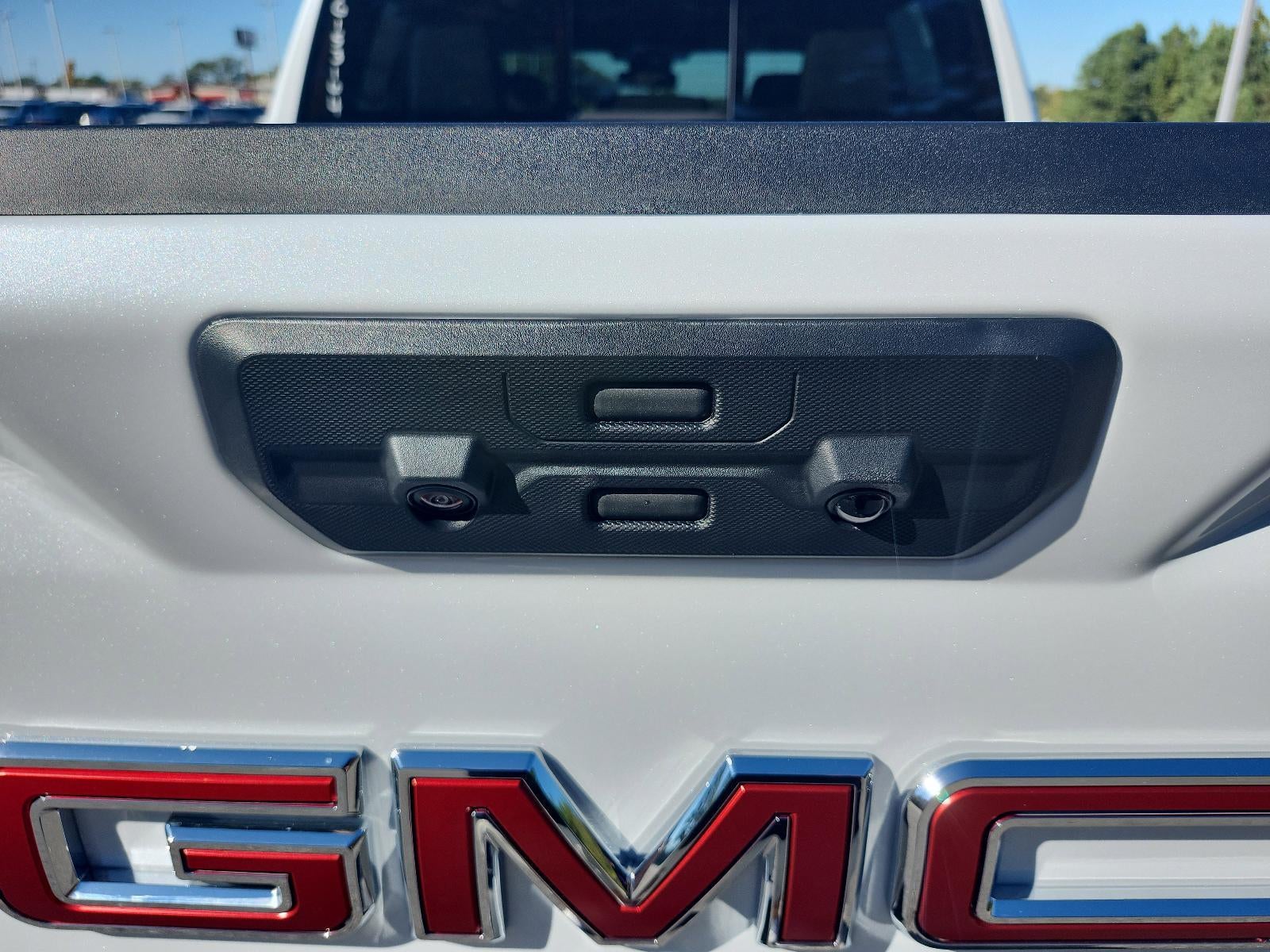 2026 GMC Sierra 1500 Crew Cab Short Box 4-Wheel Drive SLT