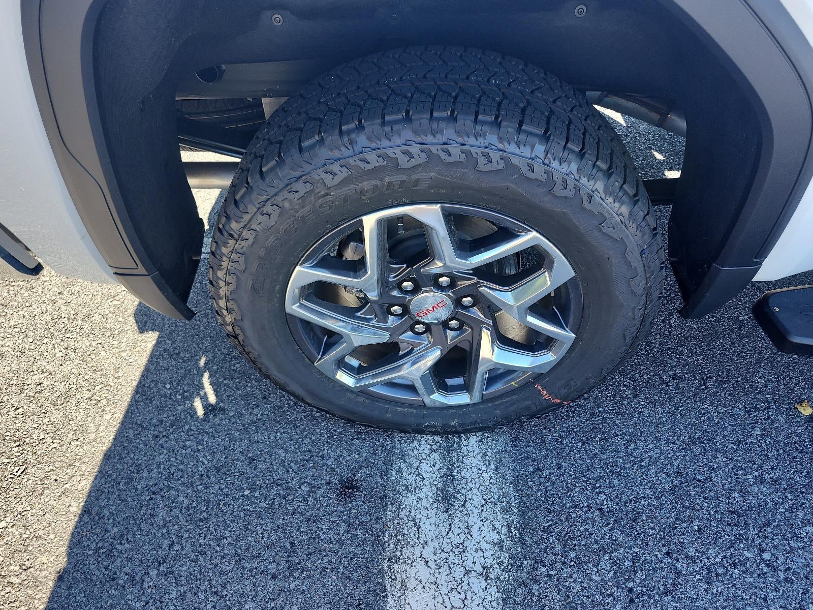 2026 GMC Sierra 1500 Crew Cab Short Box 4-Wheel Drive SLT