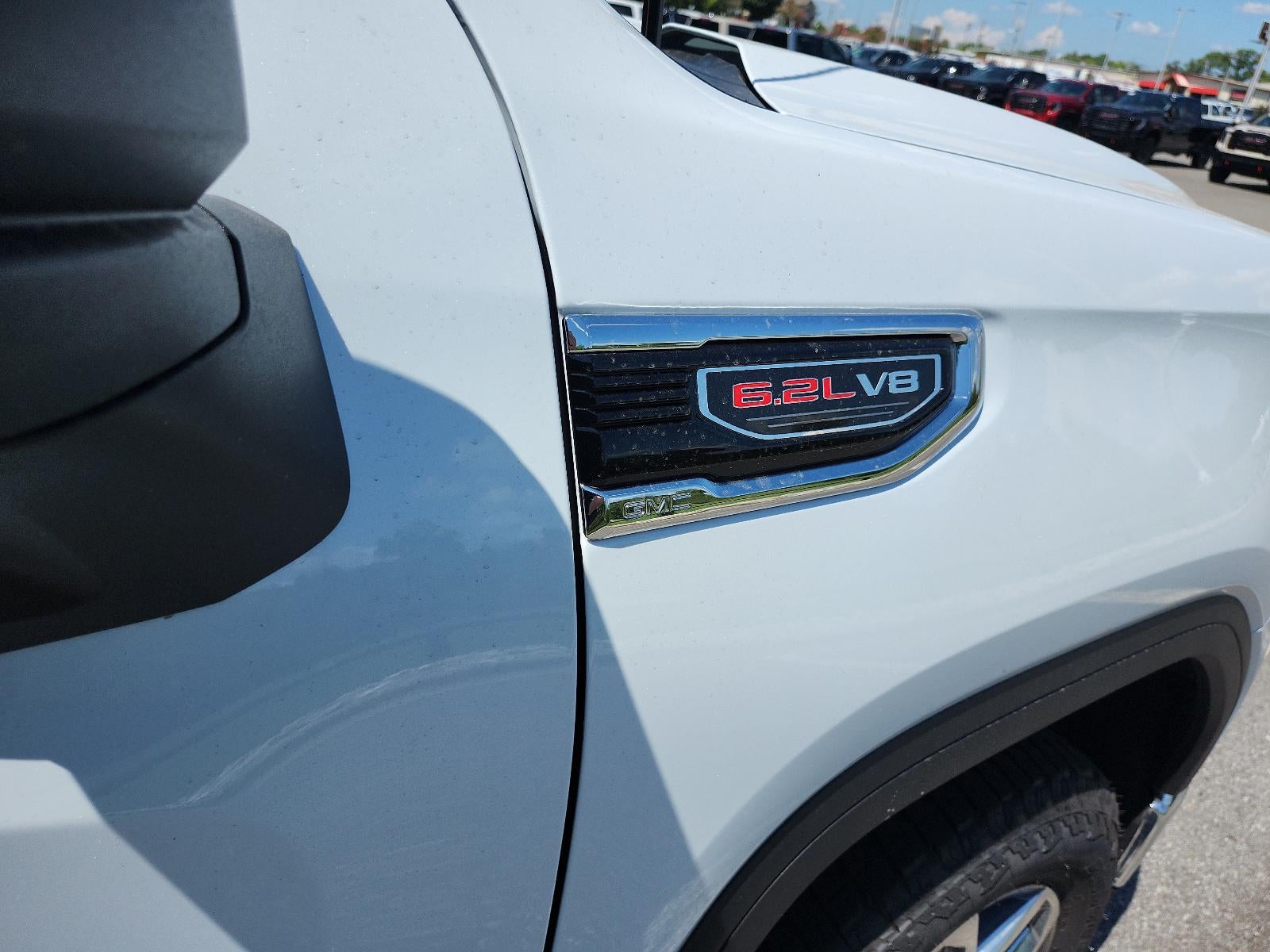 2026 GMC Sierra 1500 Crew Cab Short Box 4-Wheel Drive SLT